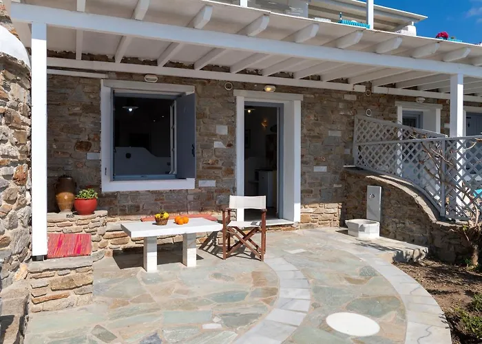 Апартаменты Margarita Countryside