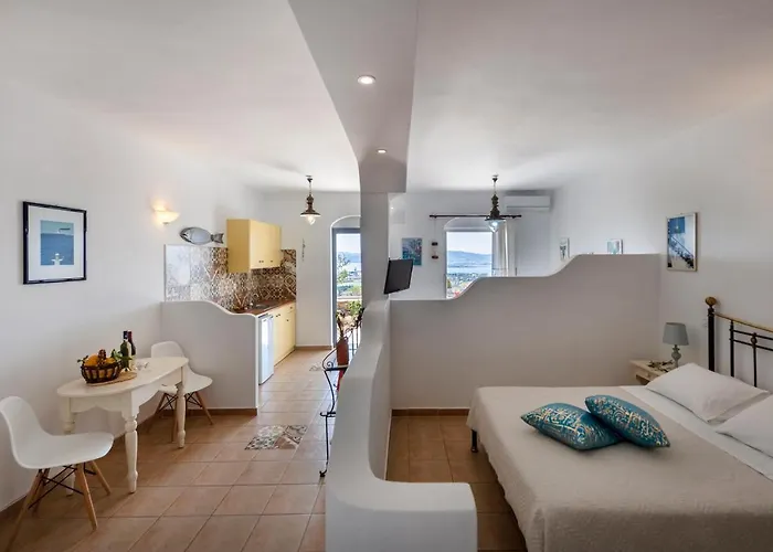 Апартаменты Margarita Countryside