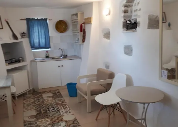 Апартаменты Margarita Countryside